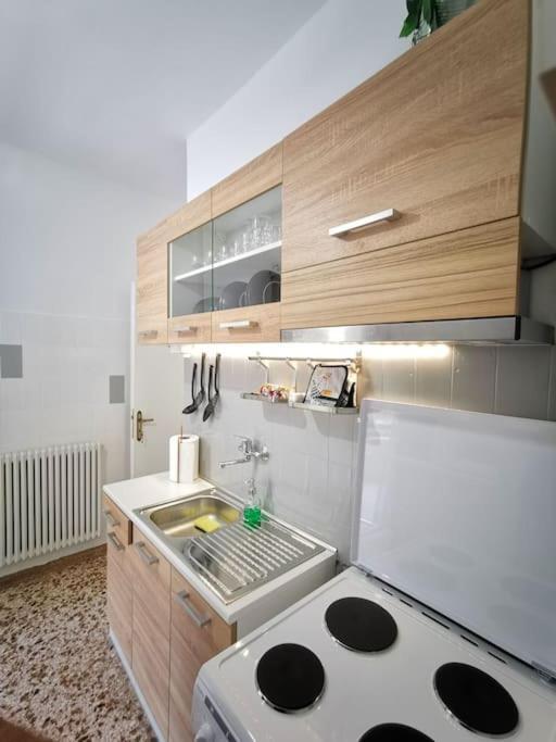 Athens Paradise Apartament 50 Sqm Near To Metro #2 Екстериор снимка